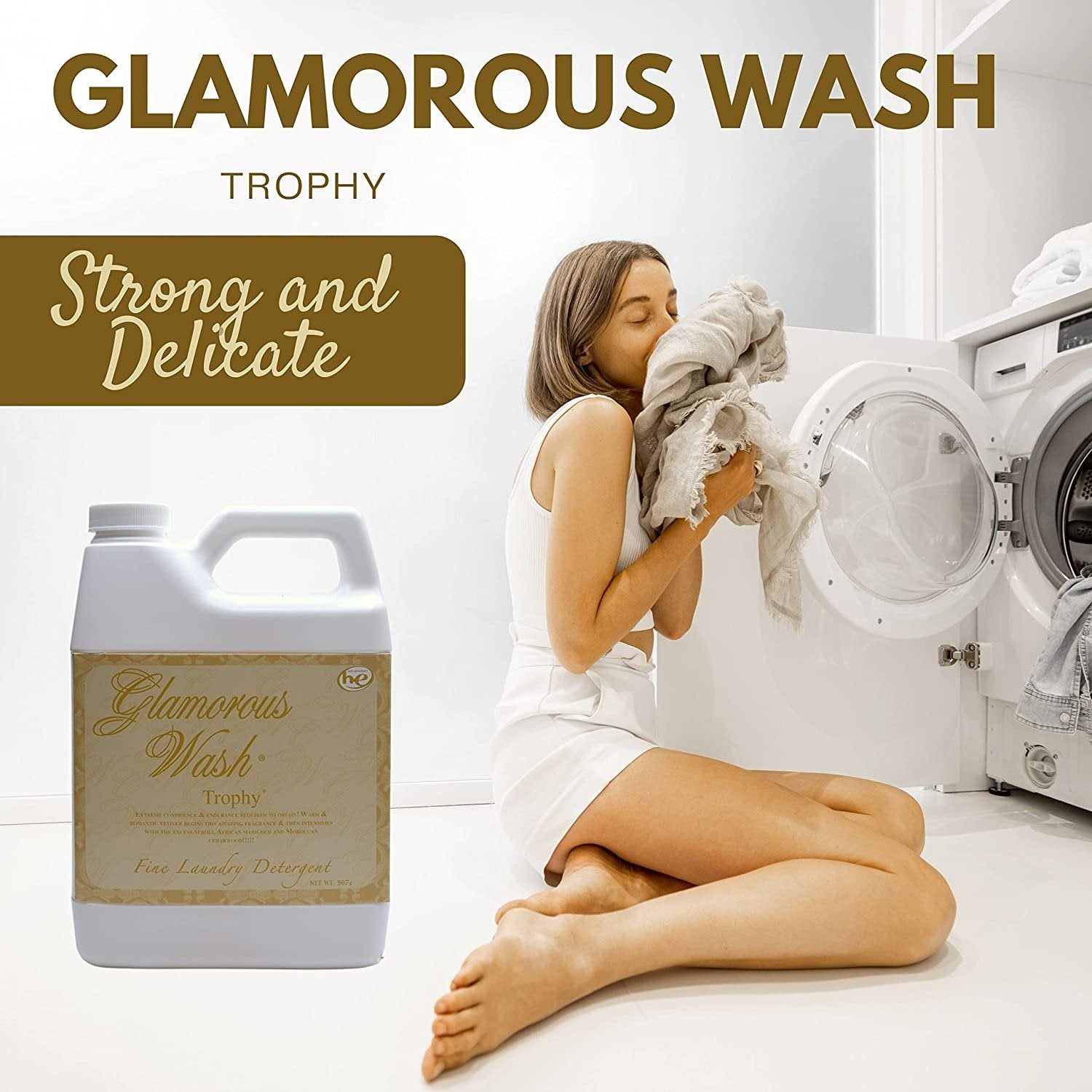 Tyler Candle Company Glamorous Wash Trophy Scent Fine Laundry Liquid Detergent - Liquid Laundry Detergent for Clothing - Hand and Machine Washable - 32 oz (907 g) Container w Bonus Key Chain