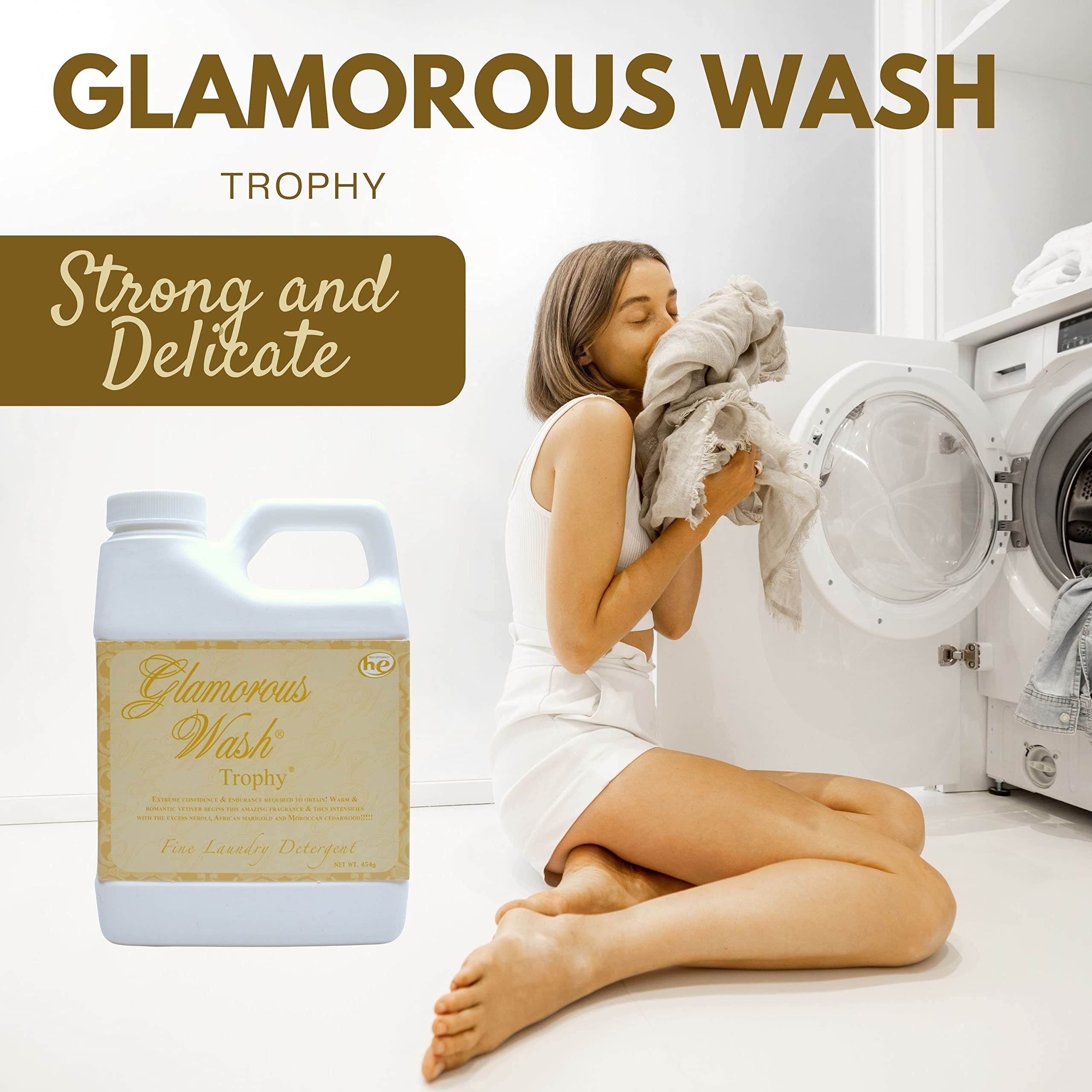 Tyler Candle Company Glamorous Wash Trophy Scent Fine Laundry Detergent - Luxury Liquid Laundry Detergent - Hand and Machine Washable - 16 oz, 454 gram with Bonus Multi Purpose Key Chain